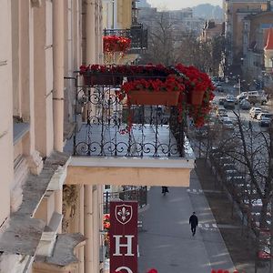 Royal Grand Hotel